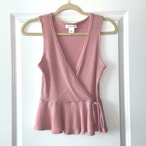 Glance, sz S, Dusty Rose Pink Knit Top